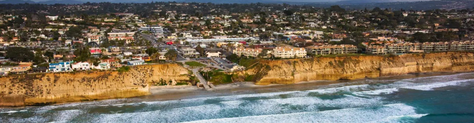 Solana Beach, CA, US cityscape
