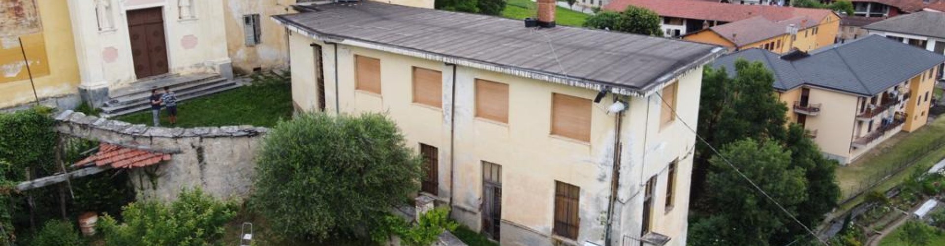 Bernezzo, IT cityscape