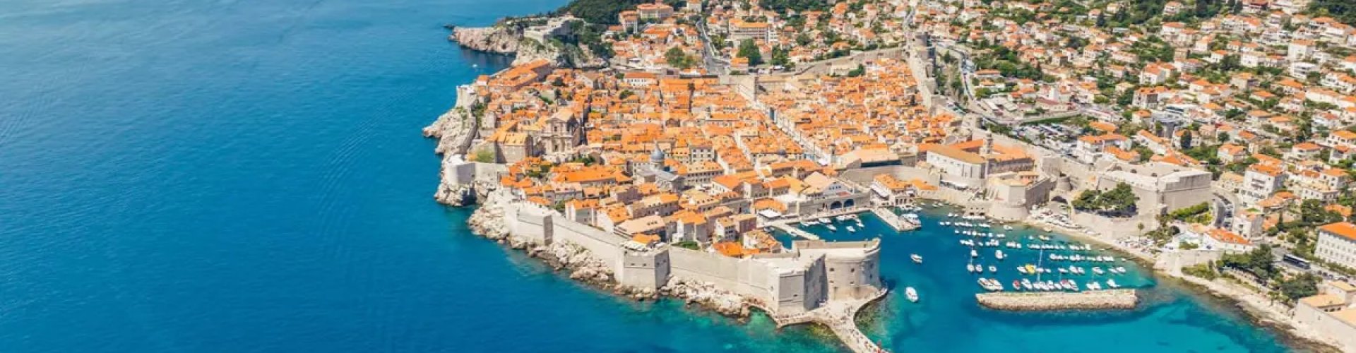 Dubrovnik, HR cityscape